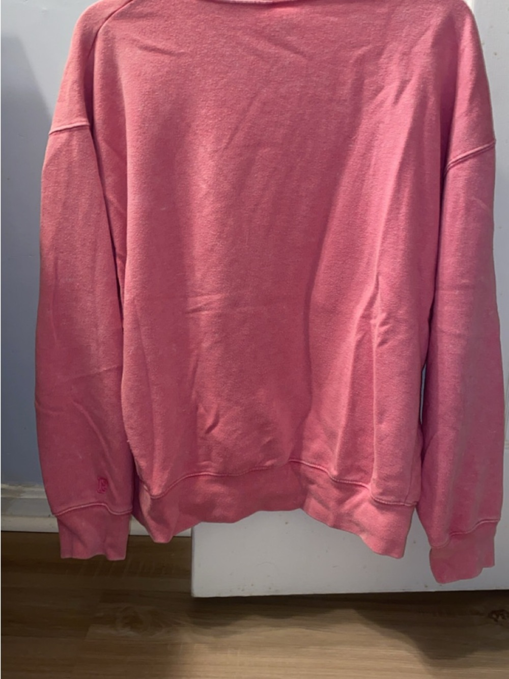 VS PINK Washed Crewneck Sweatshirt size M - Picture 5 of 5